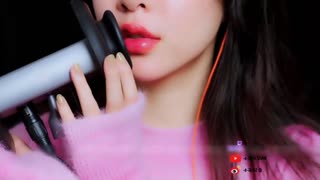 ASMR – 粉色毛衣舔耳口音 舔耳 会员 _ 小萌
